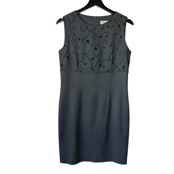 Blushe By Spiegal Vintage Gray Aline Size 8 dress Velvet Floral Embroidered - Picture 1 of 3